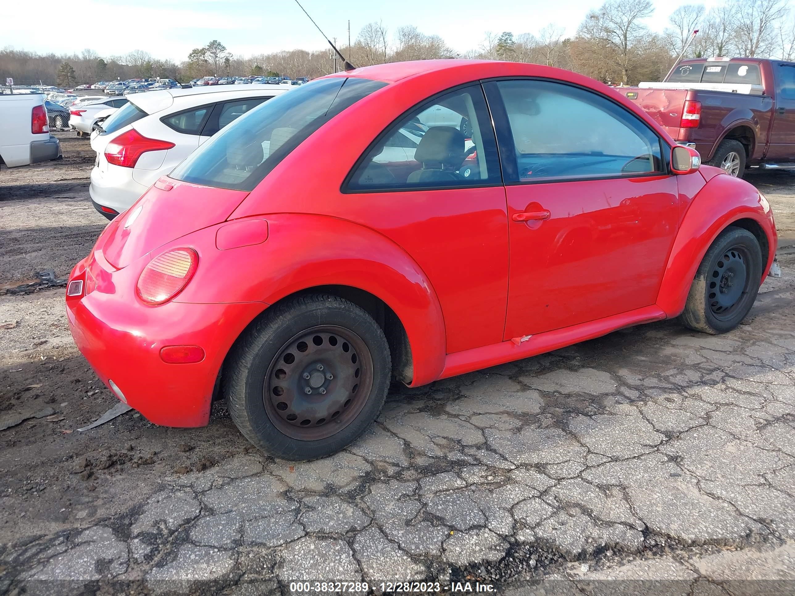 Photo 3 VIN: 3VWBK31C04M418930 - VOLKSWAGEN BEETLE 