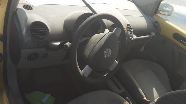 Photo 12 VIN: 3VWBK31C14M413221 - VOLKSWAGEN BEETLE 