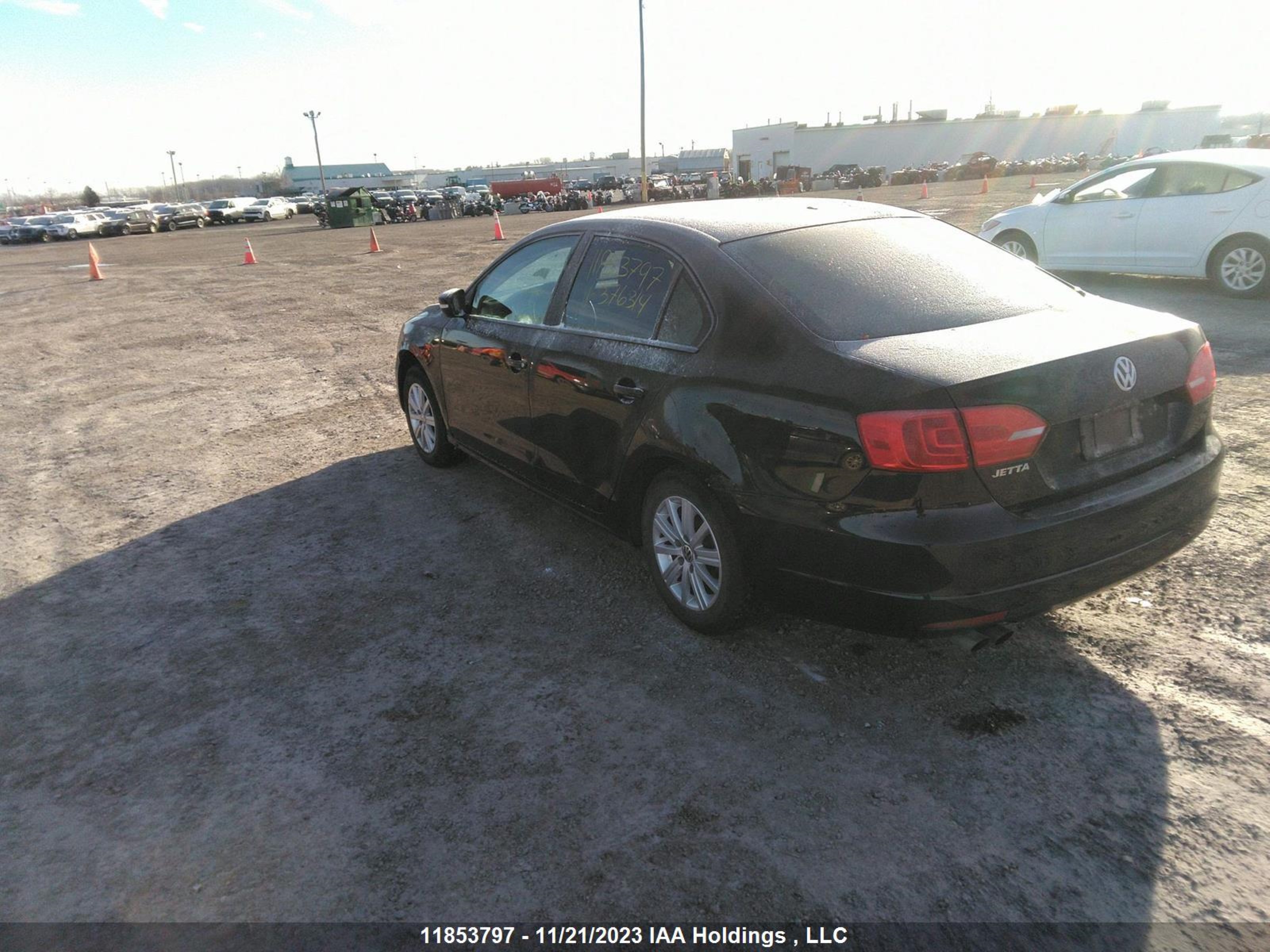 Photo 2 VIN: 3VWBK7AJ4BM376314 - VOLKSWAGEN JETTA 