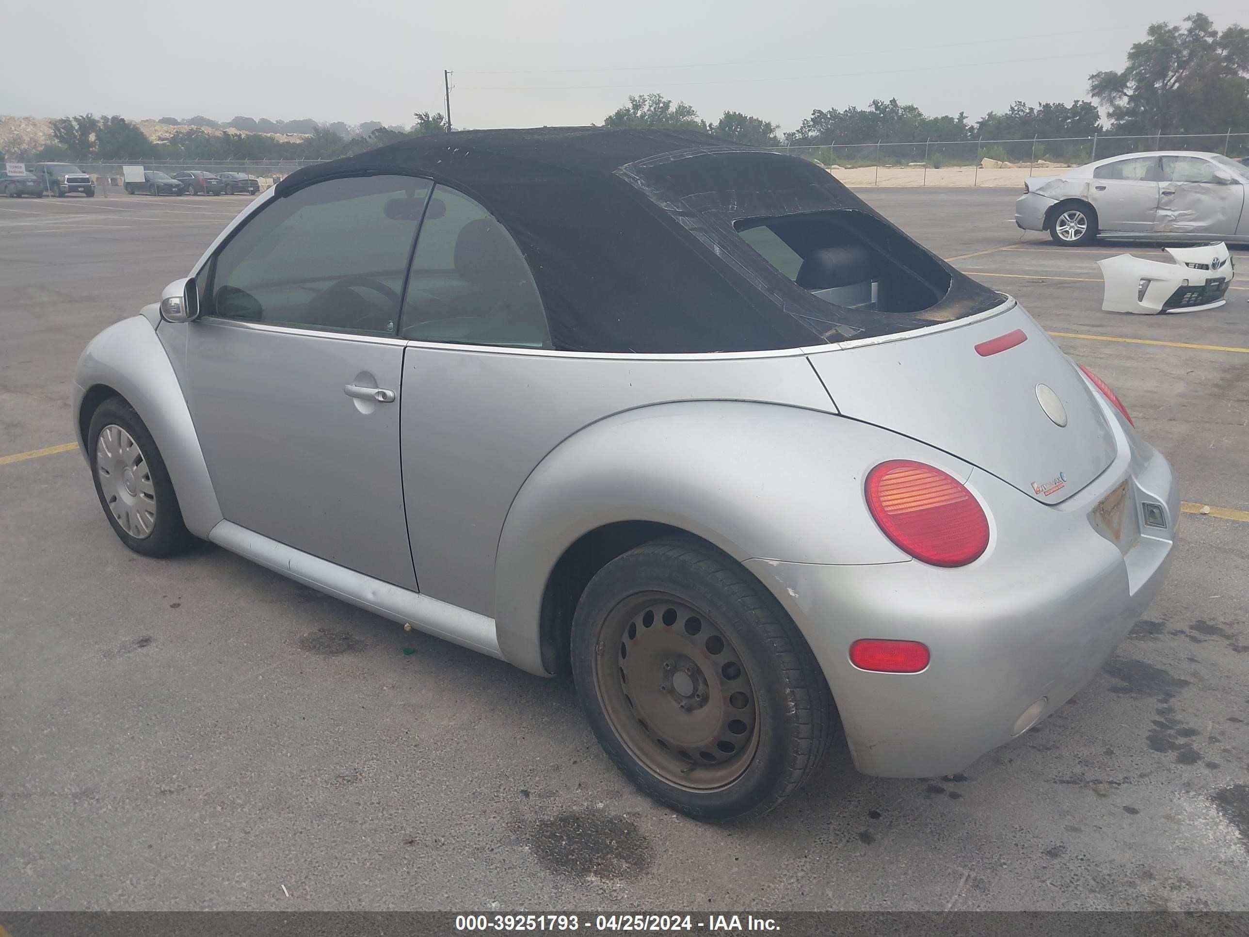 Photo 2 VIN: 3VWBM31Y84M338510 - VOLKSWAGEN BEETLE 