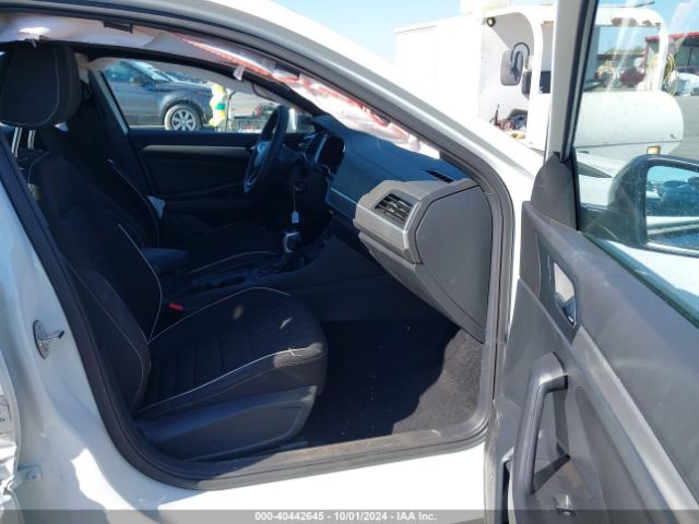 Photo 4 VIN: 3VWBM7BU0PM043327 - VOLKSWAGEN JETTA 