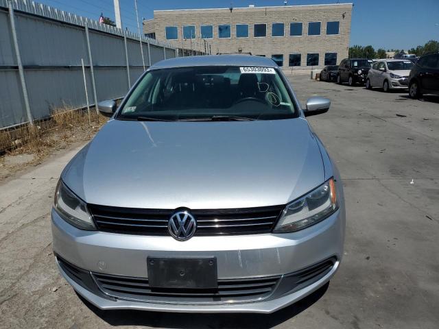 Photo 4 VIN: 3VWBP7AJ4DM387575 - VOLKSWAGEN JETTA SE 