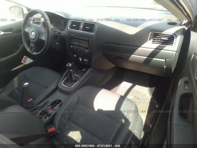 Photo 4 VIN: 3VWBX7AJ4BM107845 - VOLKSWAGEN JETTA SEDAN 