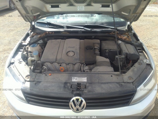 Photo 9 VIN: 3VWBX7AJ4BM107845 - VOLKSWAGEN JETTA SEDAN 