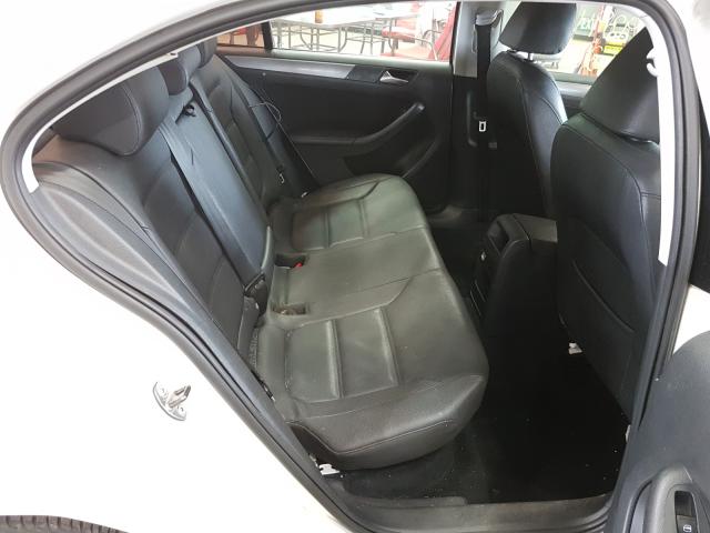 Photo 5 VIN: 3VWBX7AJ4BM318513 - VOLKSWAGEN JETTA 