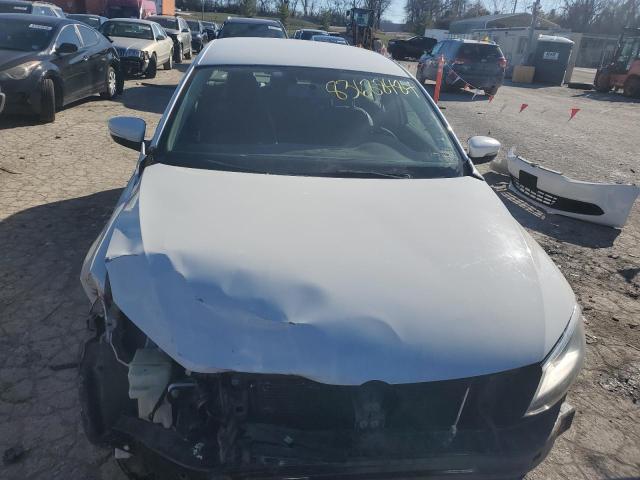 Photo 4 VIN: 3VWBX7AJ7BM017735 - VOLKSWAGEN JETTA SE 