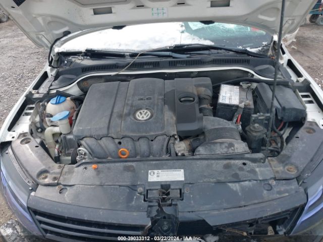 Photo 9 VIN: 3VWBZ7AJ2BM386027 - VOLKSWAGEN JETTA 