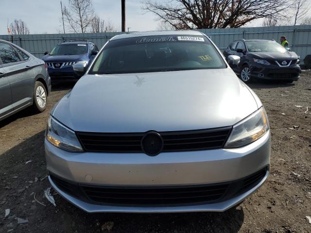 Photo 4 VIN: 3VWBZ7AJ8BM320257 - VOLKSWAGEN JETTA 