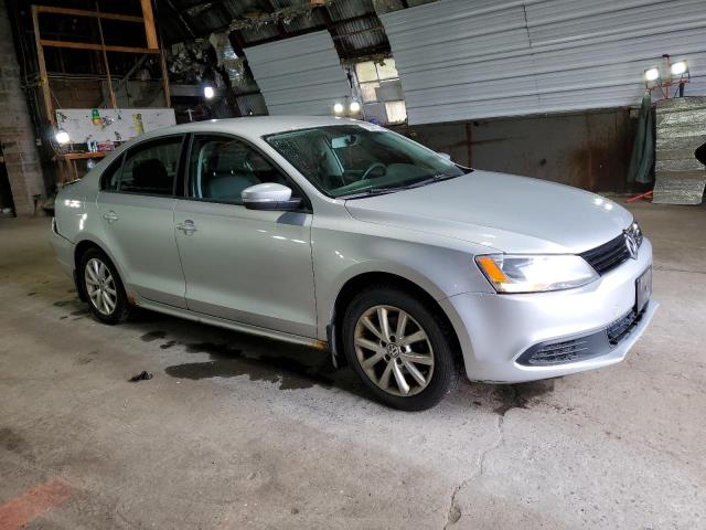 Photo 3 VIN: 3VWBZ7AJ9BM391323 - VOLKSWAGEN JETTA SE 