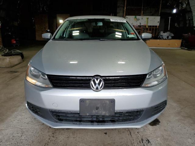 Photo 4 VIN: 3VWBZ7AJ9BM391323 - VOLKSWAGEN JETTA SE 