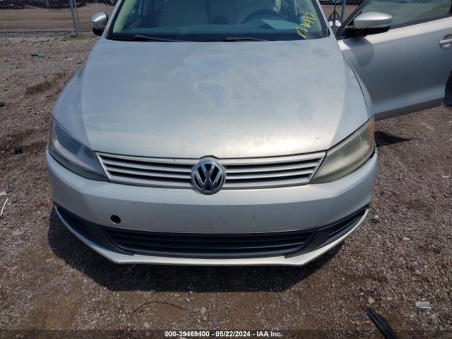 Photo 5 VIN: 3VWBZ7AJXBM381075 - VOLKSWAGEN JETTA 