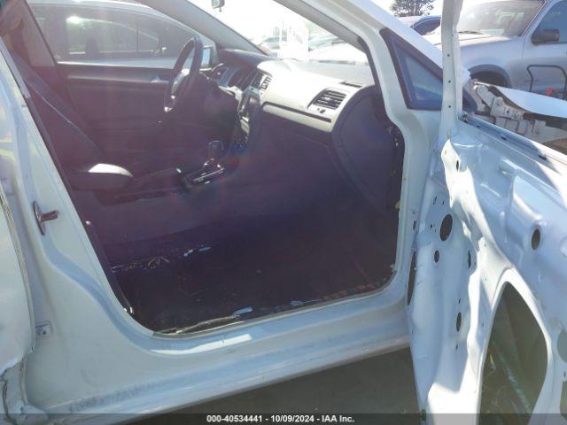 Photo 4 VIN: 3VWC17AU3GM521755 - VOLKSWAGEN GOLF SPORTWAGEN 