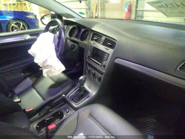 Photo 4 VIN: 3VWC17AU4GM517178 - VOLKSWAGEN GOLF 