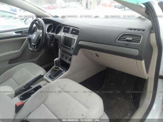 Photo 4 VIN: 3VWC17AU5GM518484 - VOLKSWAGEN GOLF 