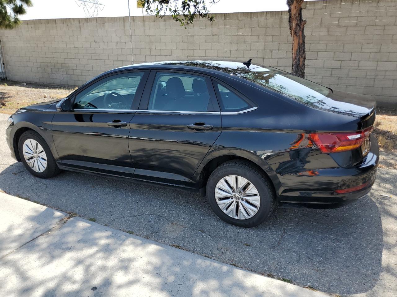 Photo 1 VIN: 3VWC57BU0KM031785 - VOLKSWAGEN JETTA 