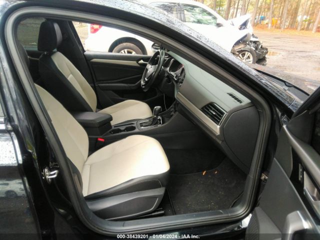 Photo 4 VIN: 3VWC57BU0KM058954 - VOLKSWAGEN JETTA 