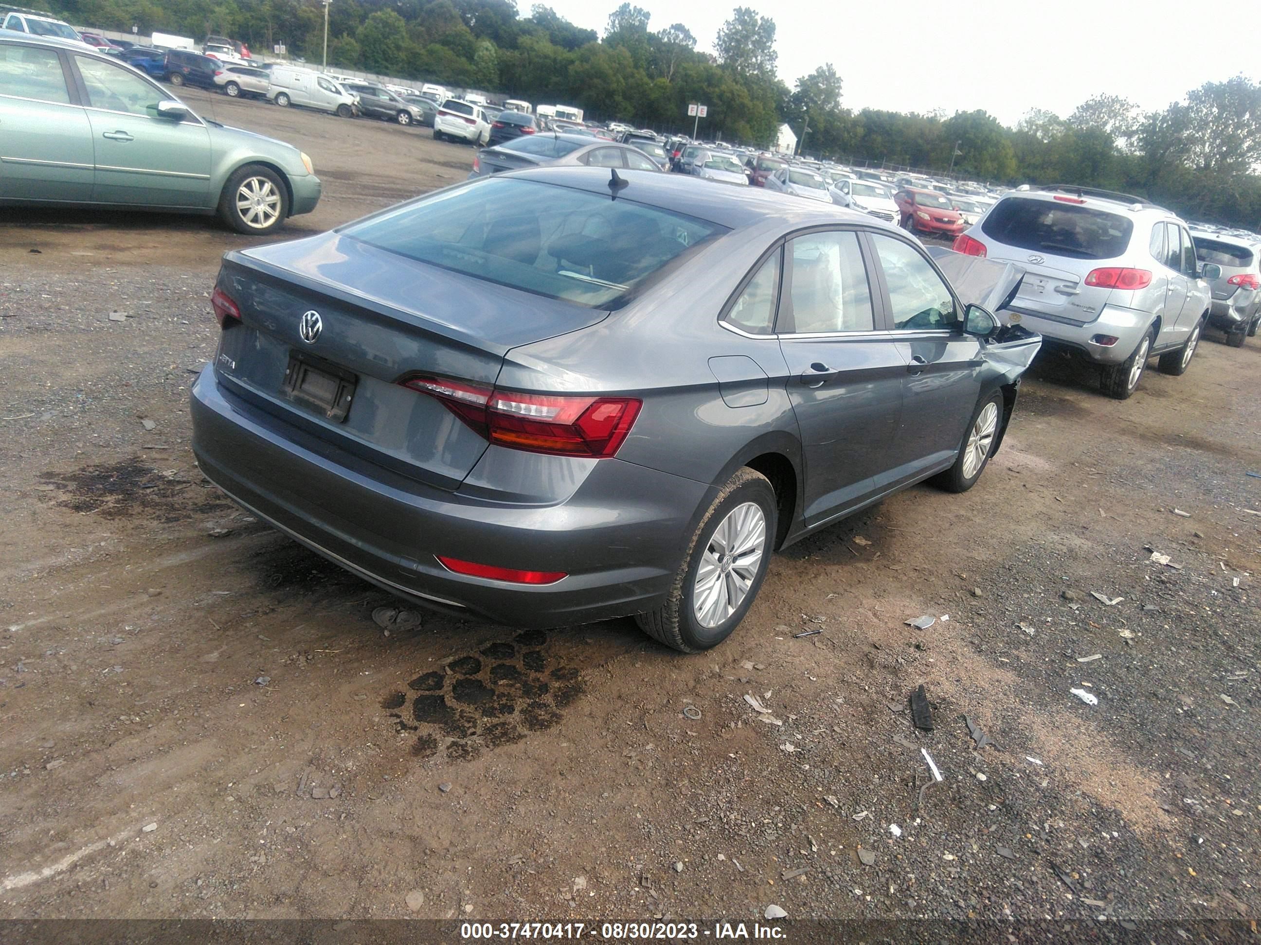 Photo 3 VIN: 3VWC57BU0KM118439 - VOLKSWAGEN JETTA 