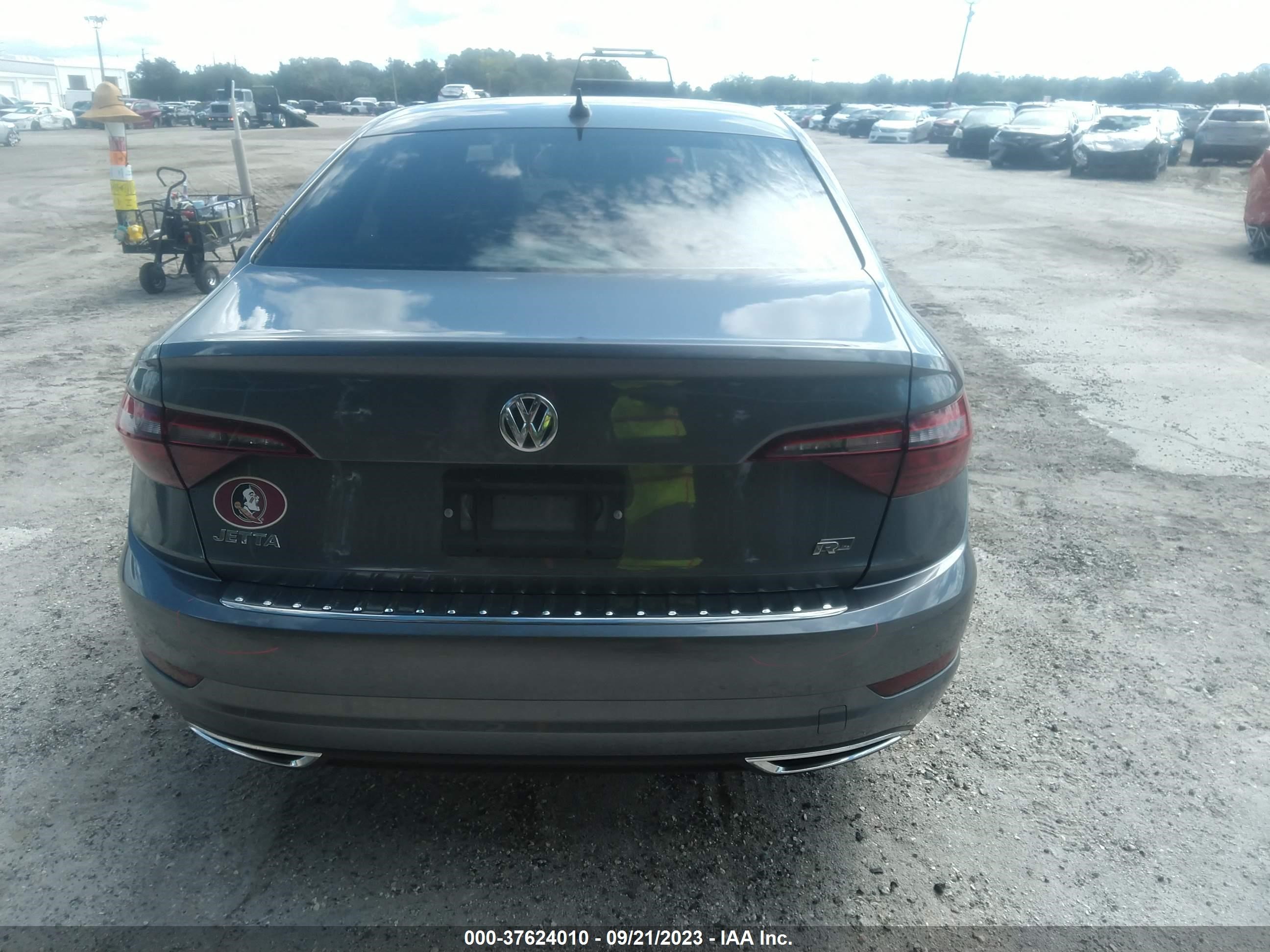 Photo 16 VIN: 3VWC57BU0MM039226 - VOLKSWAGEN JETTA 