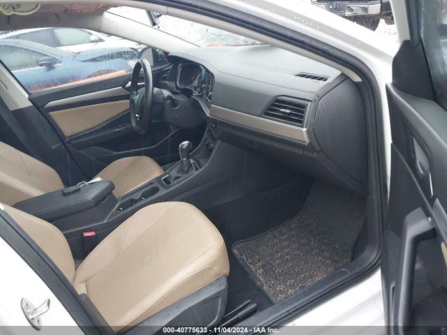 Photo 4 VIN: 3VWC57BU1KM063869 - VOLKSWAGEN JETTA 