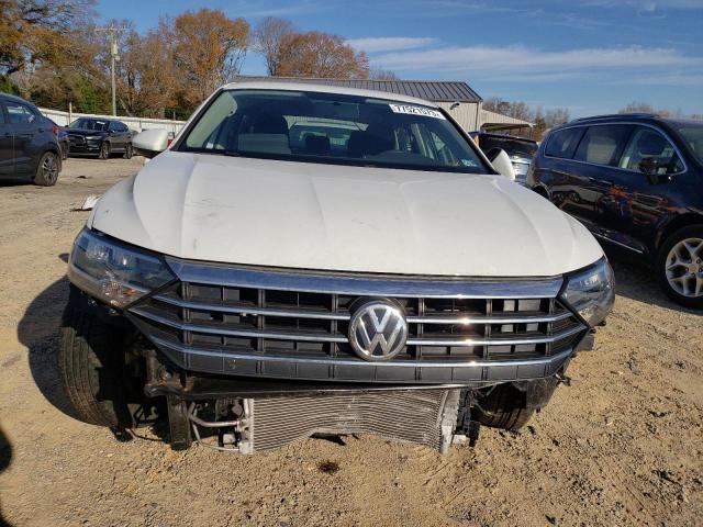 Photo 4 VIN: 3VWC57BU1MM013847 - VOLKSWAGEN JETTA 