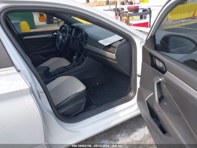 Photo 4 VIN: 3VWC57BU2KM052458 - VOLKSWAGEN JETTA 