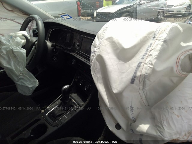 Photo 4 VIN: 3VWC57BU2KM075903 - VOLKSWAGEN JETTA 