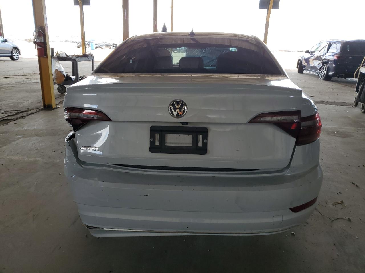 Photo 5 VIN: 3VWC57BU2KM141320 - VOLKSWAGEN JETTA 