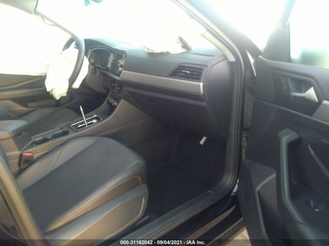 Photo 4 VIN: 3VWC57BU3KM217661 - VOLKSWAGEN JETTA 