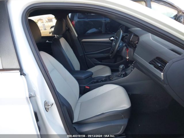 Photo 4 VIN: 3VWC57BU3MM026339 - VOLKSWAGEN JETTA 