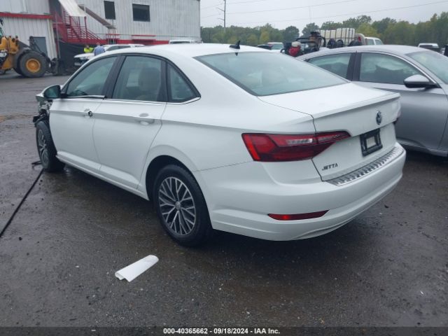 Photo 2 VIN: 3VWC57BU3MM038409 - VOLKSWAGEN JETTA 