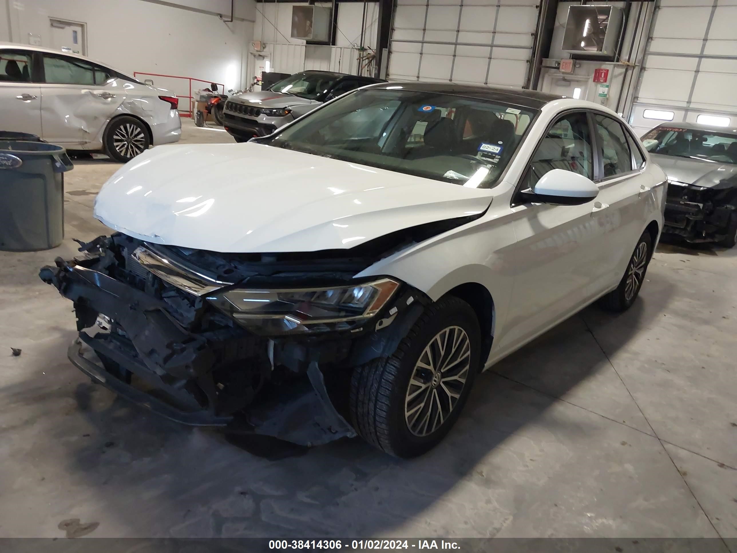 Photo 1 VIN: 3VWC57BU3MM044128 - VOLKSWAGEN JETTA 