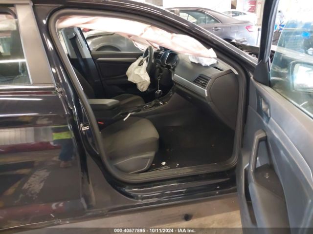 Photo 4 VIN: 3VWC57BU3MM086993 - VOLKSWAGEN JETTA 