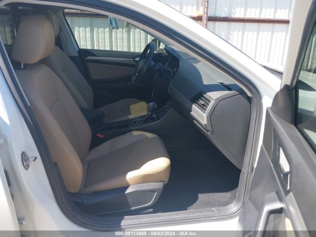 Photo 4 VIN: 3VWC57BU5KM021883 - VOLKSWAGEN JETTA 