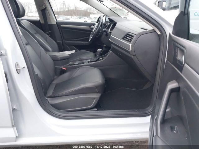 Photo 4 VIN: 3VWC57BU5KM136449 - VOLKSWAGEN JETTA 