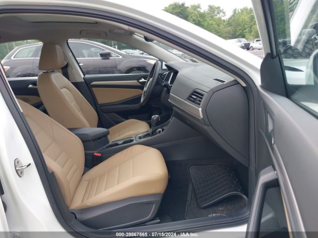 Photo 4 VIN: 3VWC57BU5MM069368 - VOLKSWAGEN JETTA 