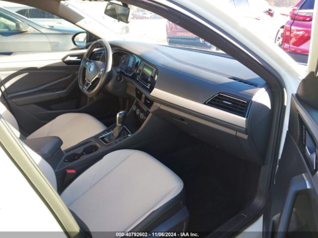 Photo 4 VIN: 3VWC57BU6KM105419 - VOLKSWAGEN JETTA 