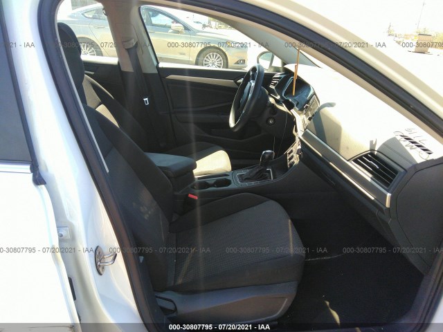 Photo 4 VIN: 3VWC57BU6KM199995 - VOLKSWAGEN JETTA 