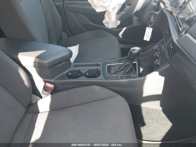 Photo 4 VIN: 3VWC57BU7KM074116 - VOLKSWAGEN JETTA 