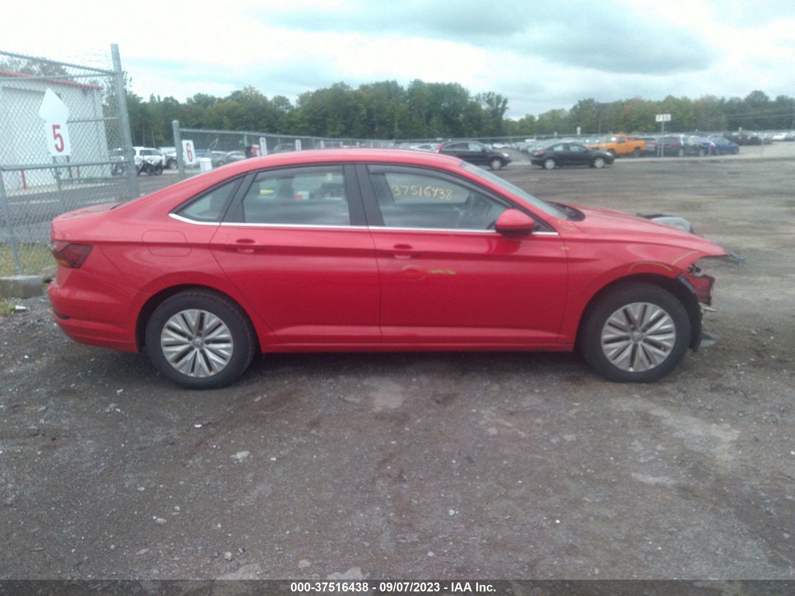 Photo 12 VIN: 3VWC57BU8KM024812 - VOLKSWAGEN JETTA 