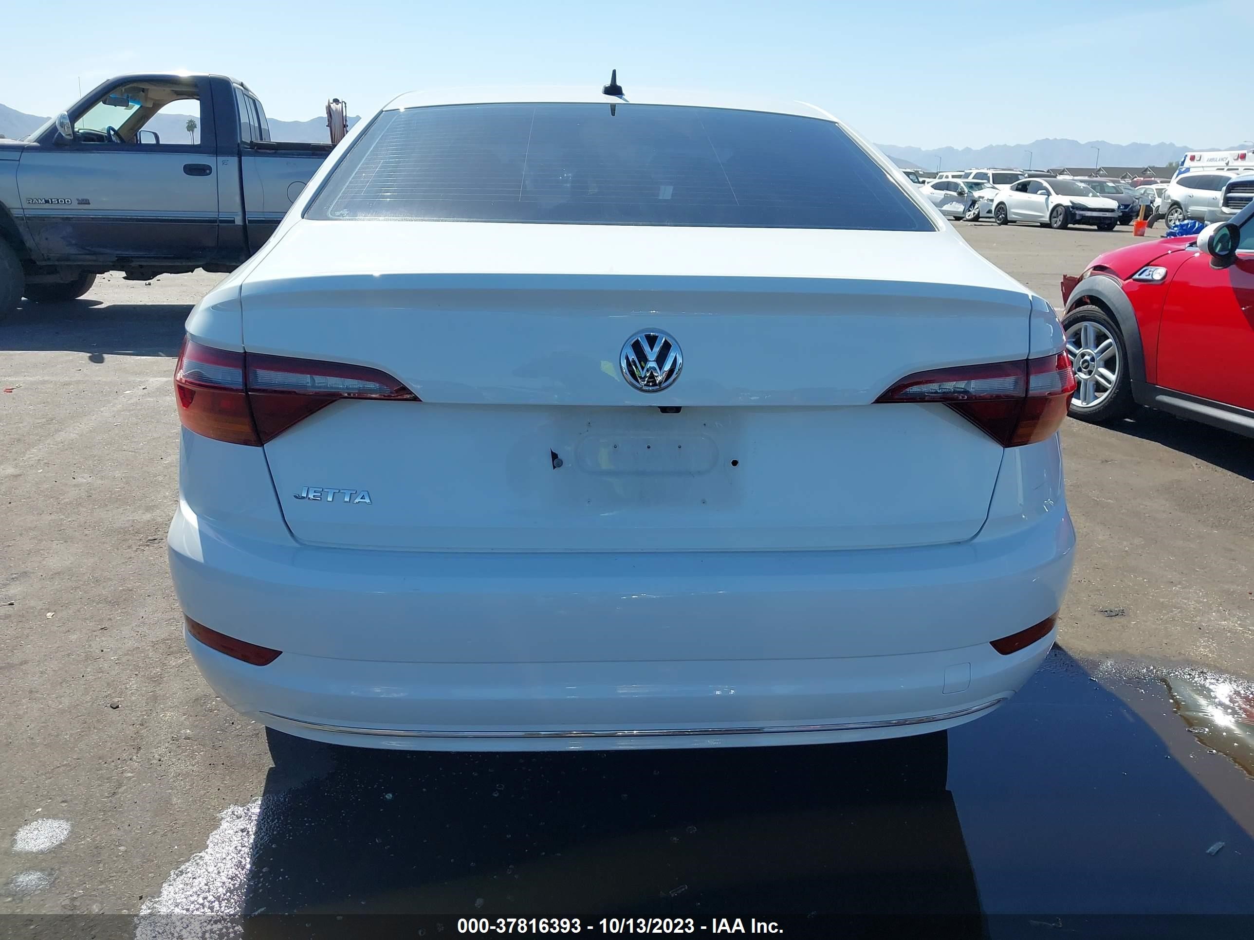 Photo 15 VIN: 3VWC57BU8KM044915 - VOLKSWAGEN JETTA 