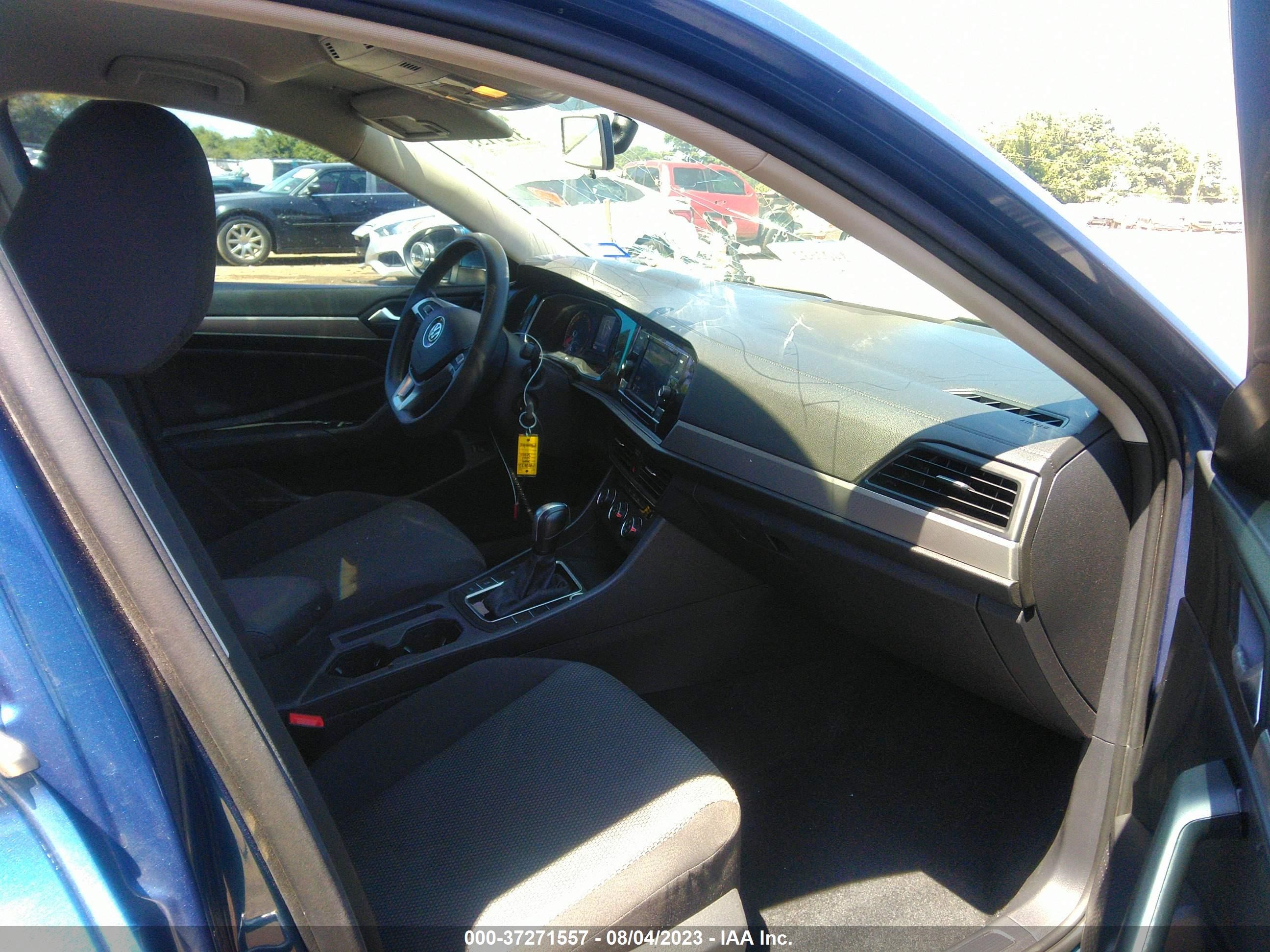 Photo 4 VIN: 3VWC57BU8KM050794 - VOLKSWAGEN JETTA 