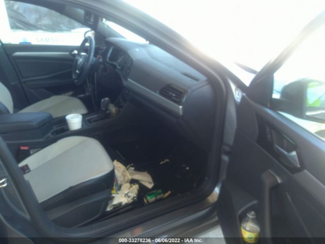 Photo 4 VIN: 3VWC57BU8KM213024 - VOLKSWAGEN JETTA 