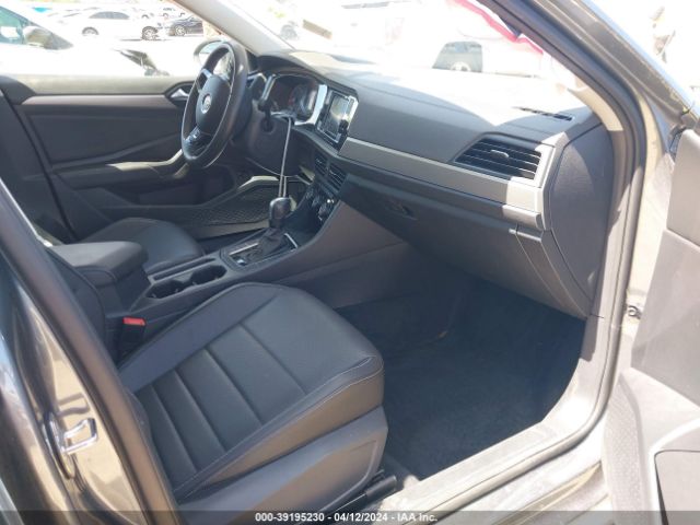 Photo 4 VIN: 3VWC57BU8MM090151 - VOLKSWAGEN JETTA 