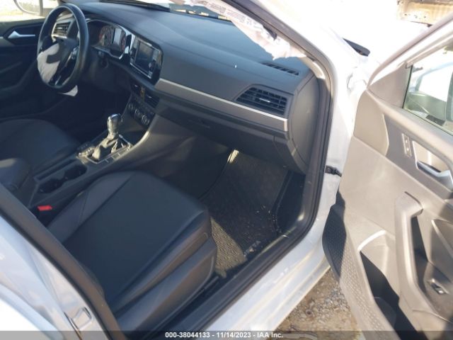 Photo 4 VIN: 3VWC57BU9KM121727 - VOLKSWAGEN JETTA 