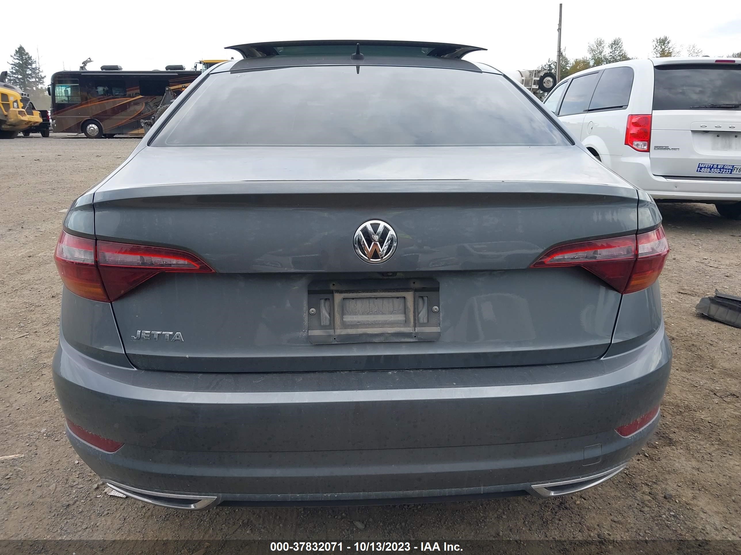 Photo 14 VIN: 3VWC57BU9KM166148 - VOLKSWAGEN JETTA 