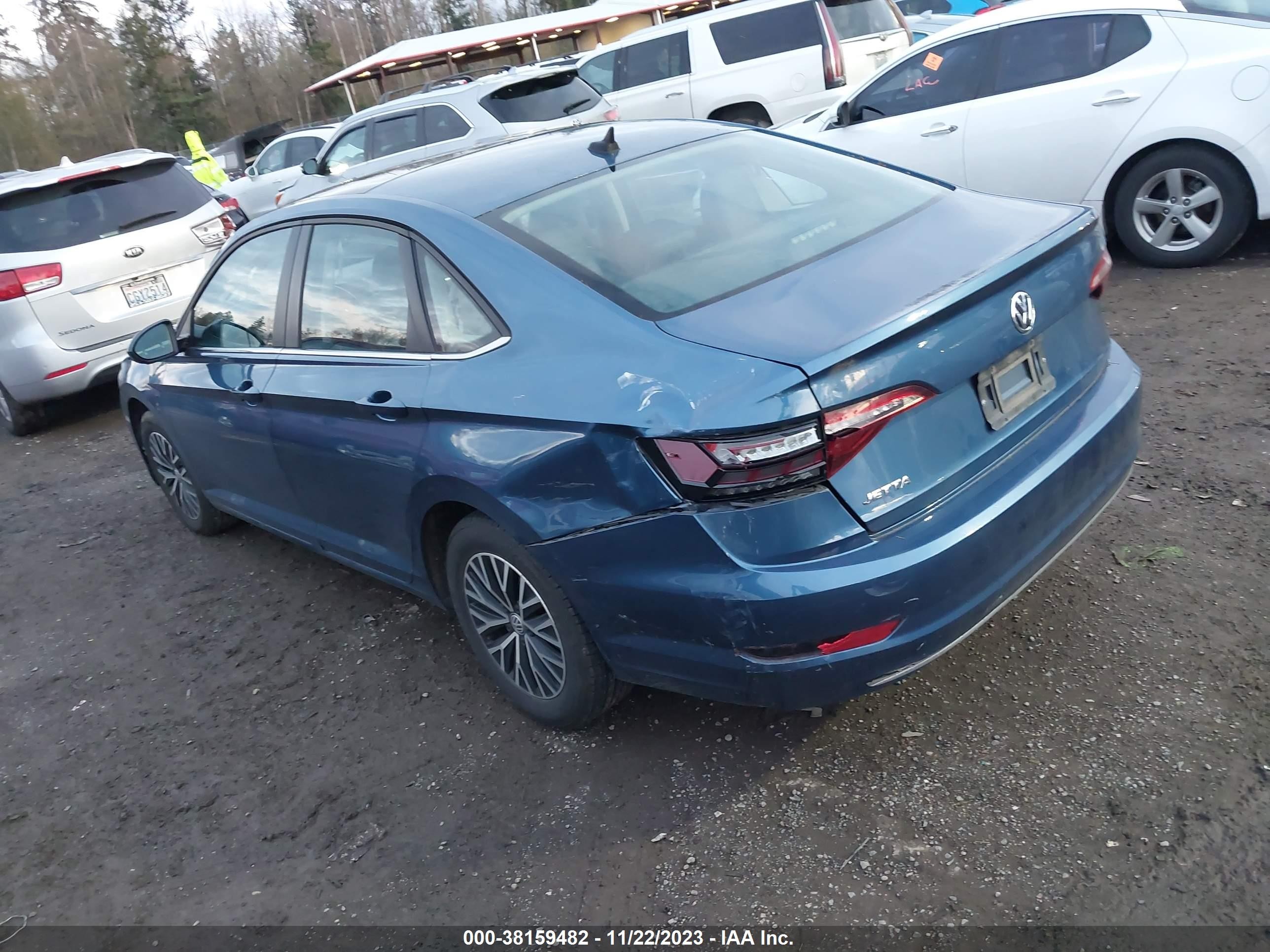 Photo 2 VIN: 3VWC57BU9MM045901 - VOLKSWAGEN JETTA 