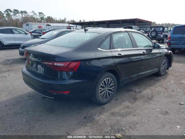 Photo 3 VIN: 3VWC57BUXMM024992 - VOLKSWAGEN JETTA 