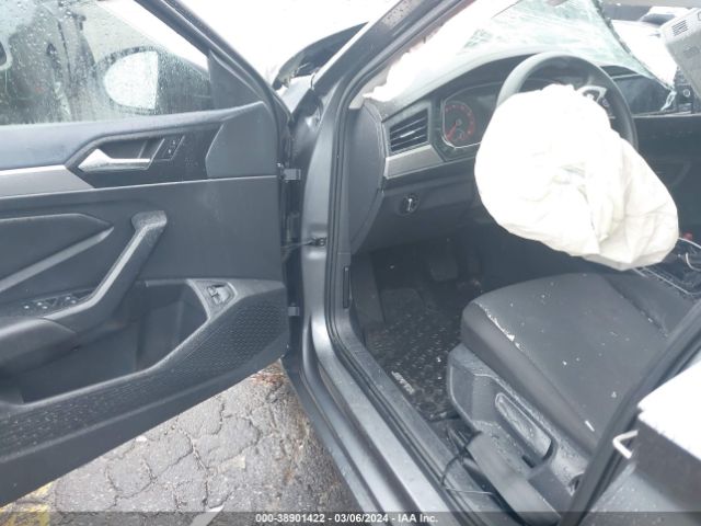 Photo 4 VIN: 3VWC57BUXMM067163 - VOLKSWAGEN JETTA 