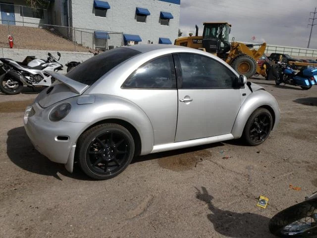 Photo 2 VIN: 3VWCA21C1XM469231 - VOLKSWAGEN NEW BEETLE 