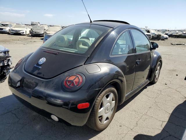 Photo 2 VIN: 3VWCA21C1YM410035 - VOLKSWAGEN NEW BEETLE 